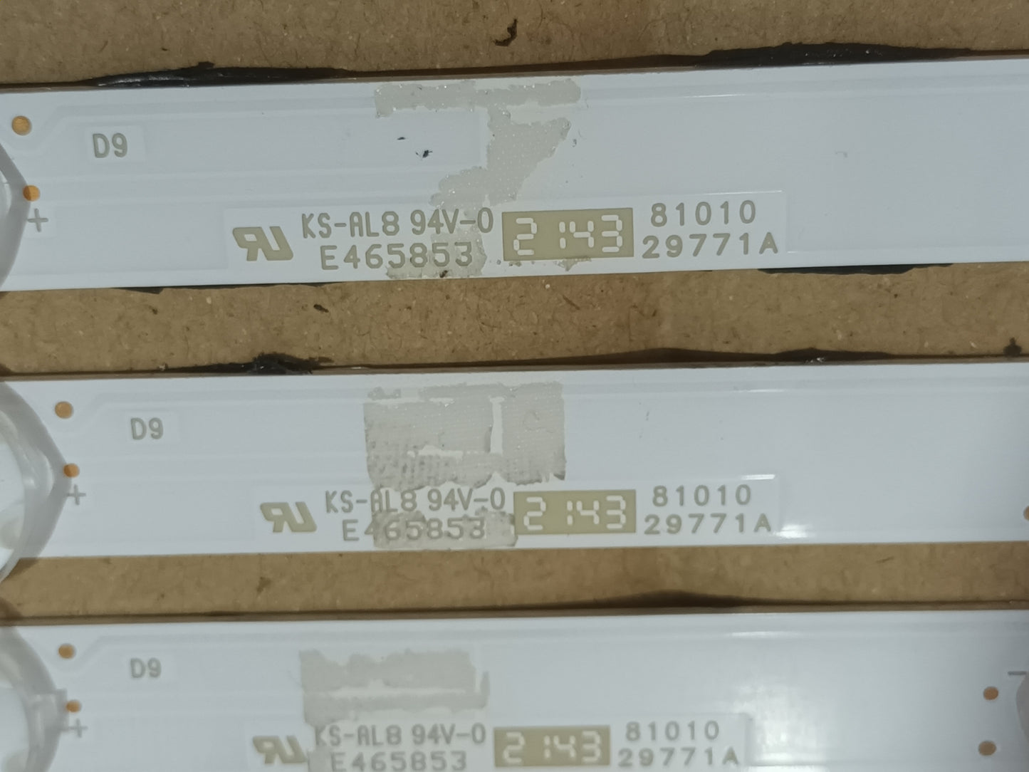 PHILIPS 70PUS8556/12, KIT TIRAS LED (ref,223)