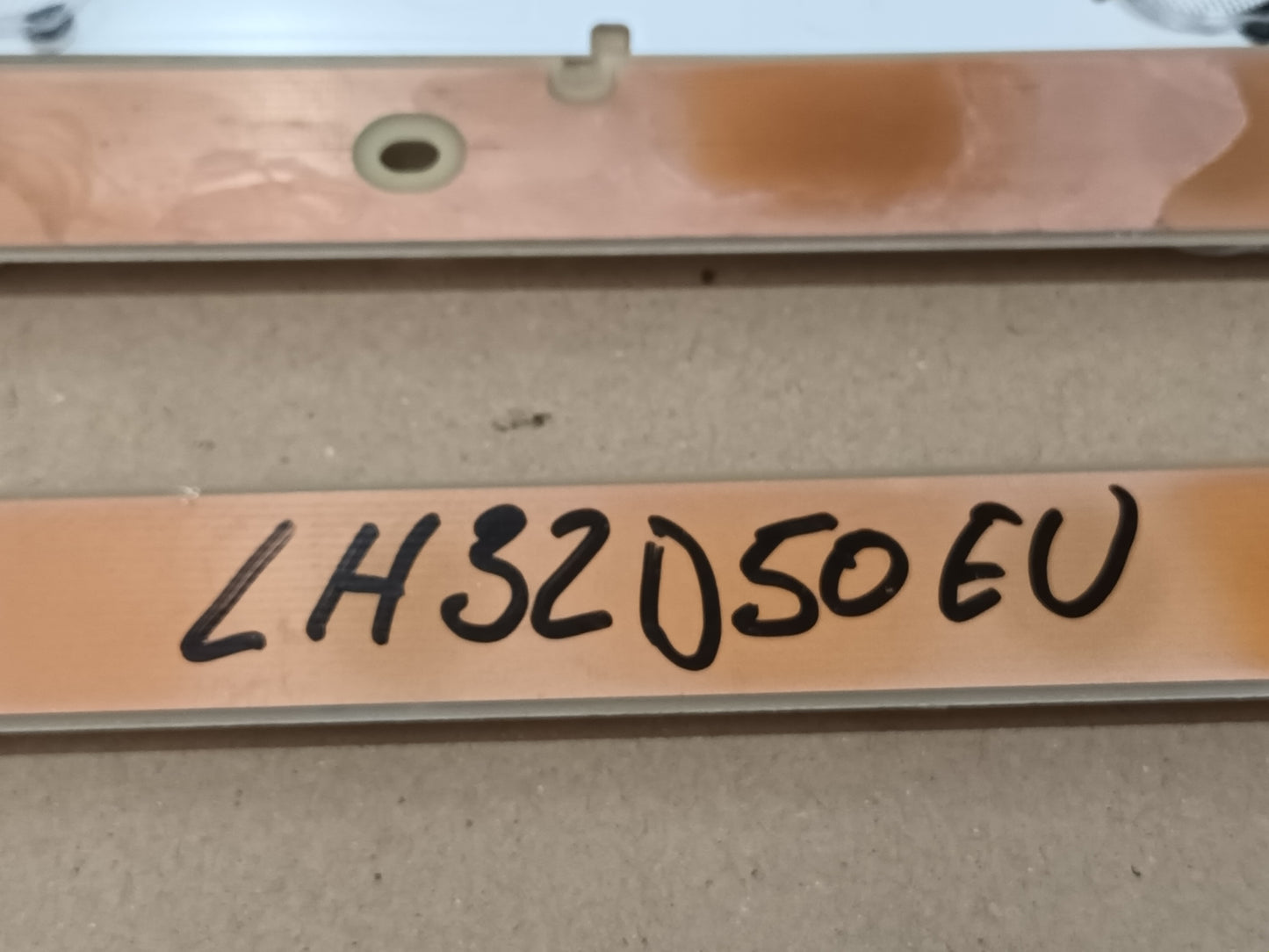 KIT 3 tiras de retroiluminación de HISENSE LH32D0EU