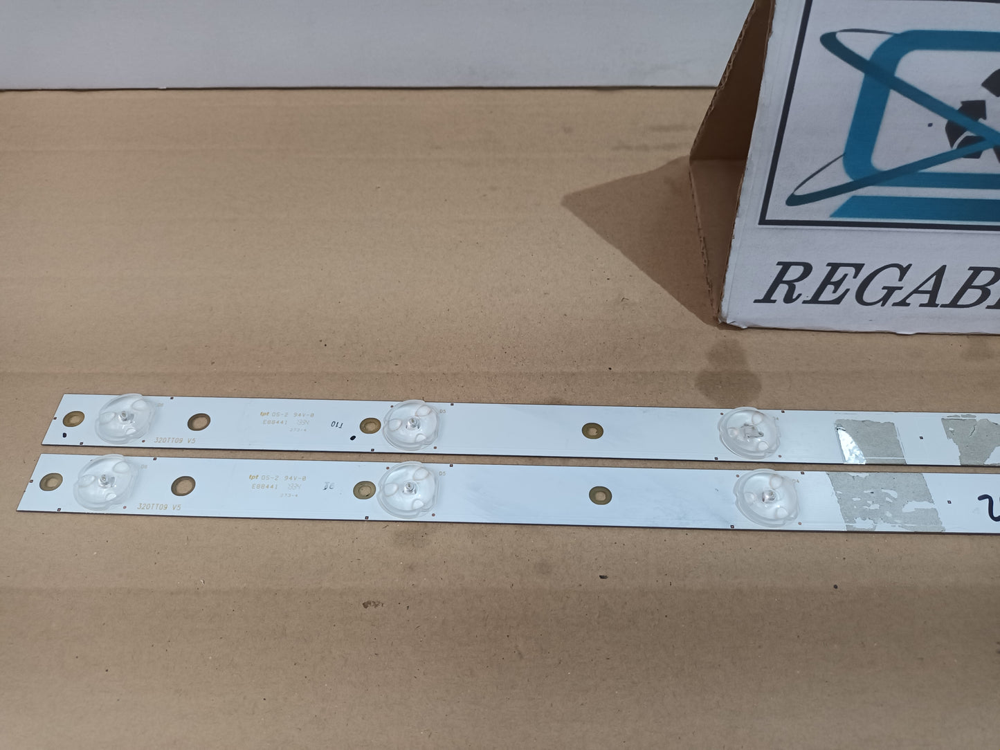 PHILIPS 32PFL3138H/12, KIT TIRAS LED (ref,260)