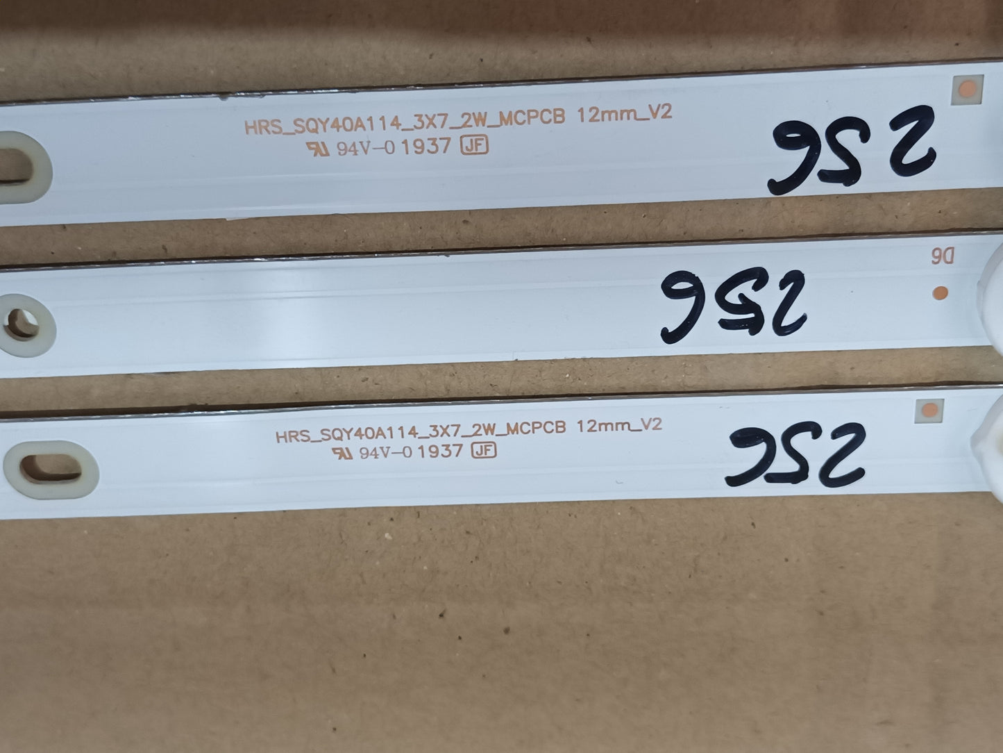 TV MANTA 40LFA19S, KIT TIRAS LED (ref,256)