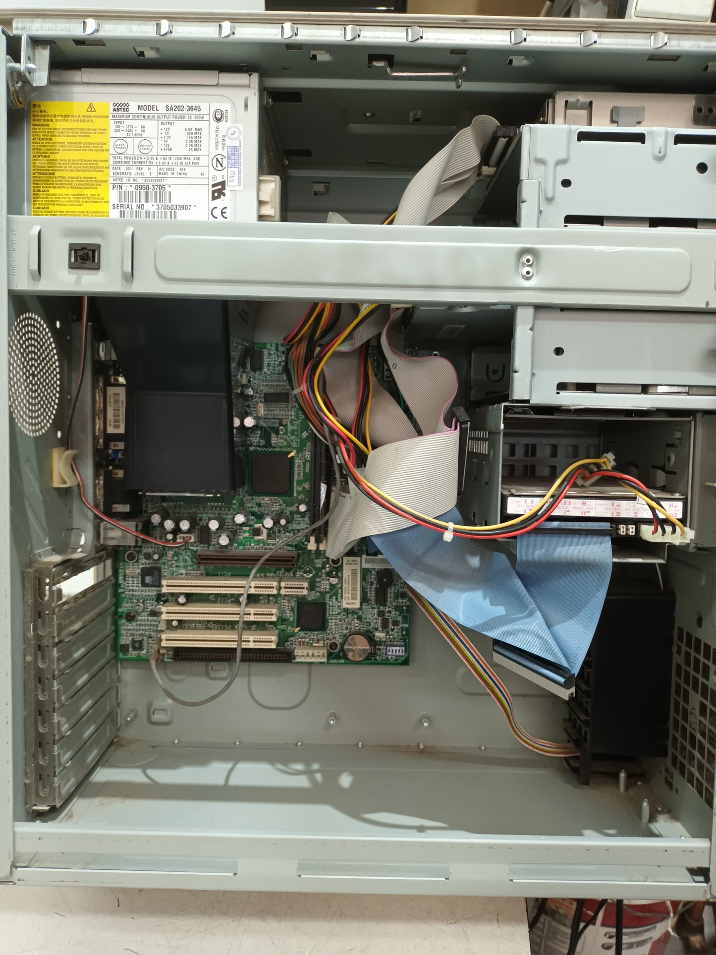 HP VECTRA VL400MT (nº3)