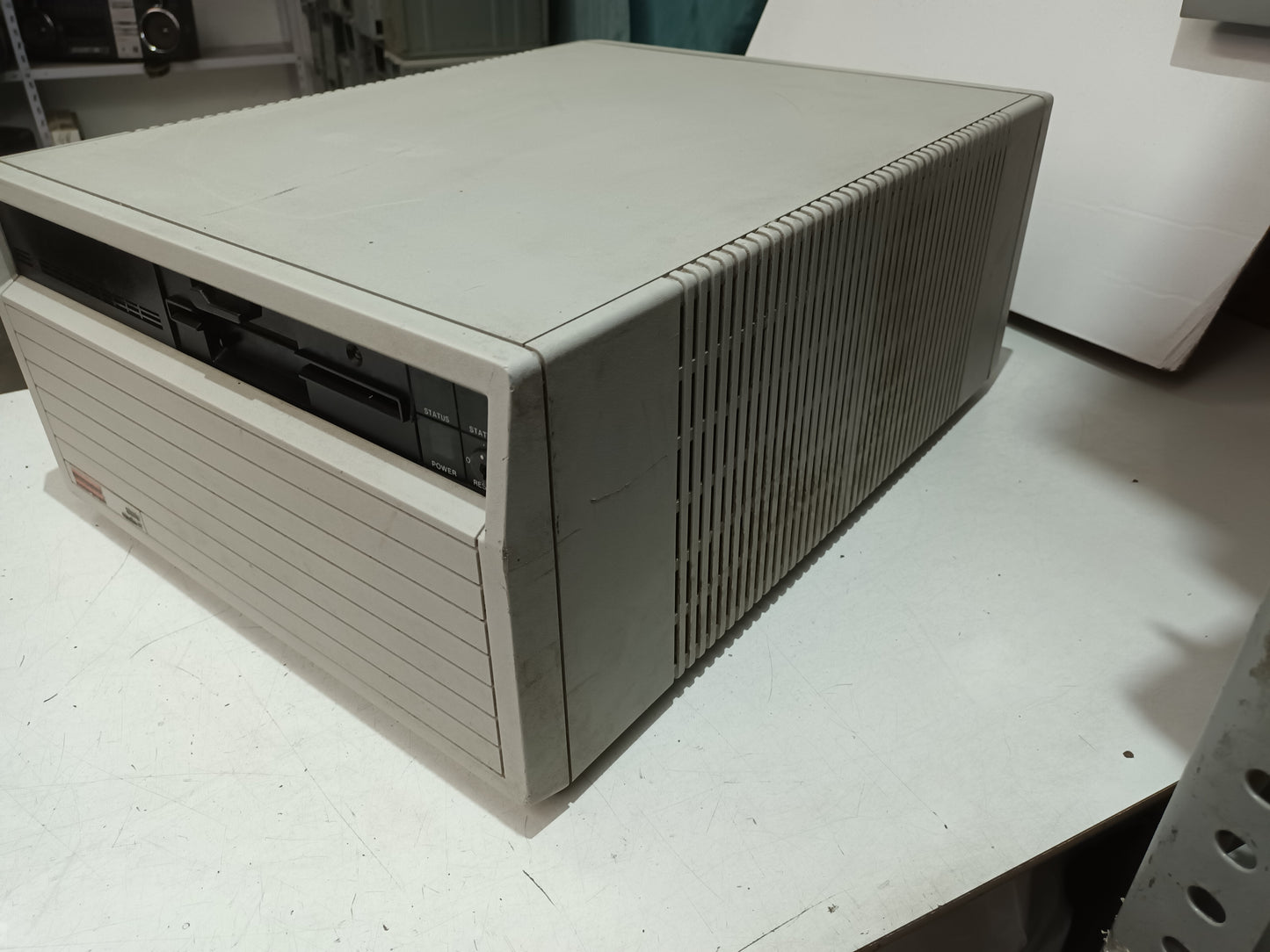 NIXDORF COMPUTER 8870-M7