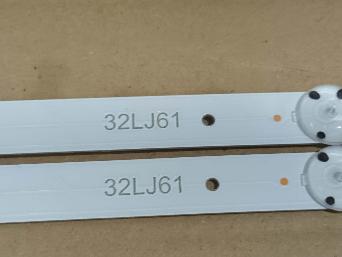 LG32LJ610V, KIT TIRAS LED (ref,294)