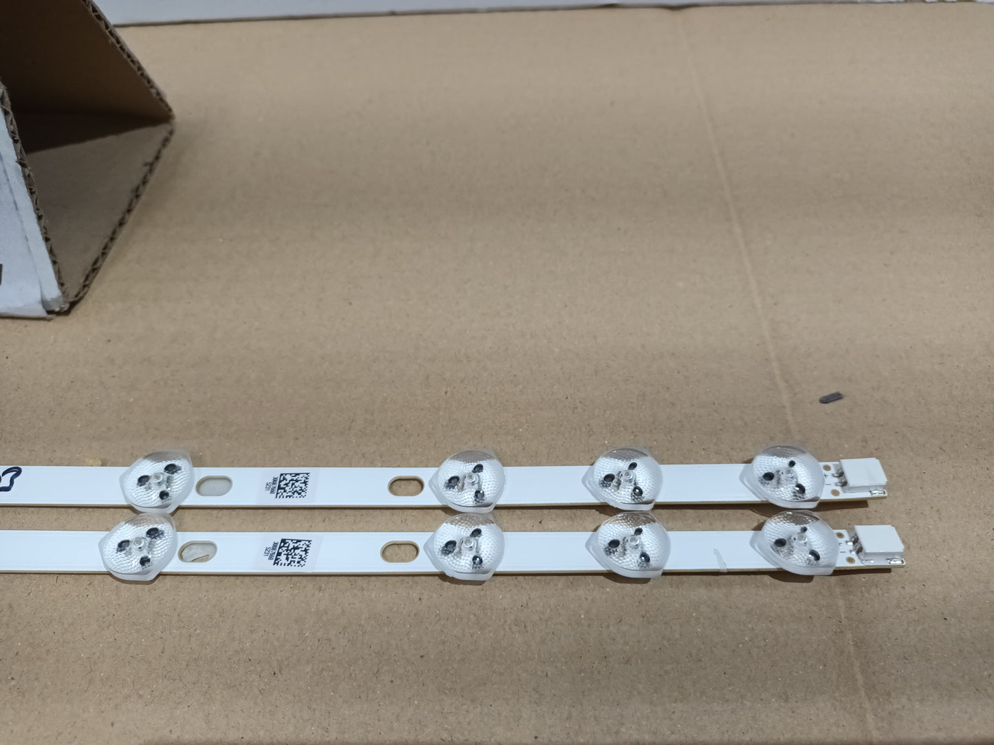 SVV15A38-REV3, KIT TIRAS LED (ref,303)