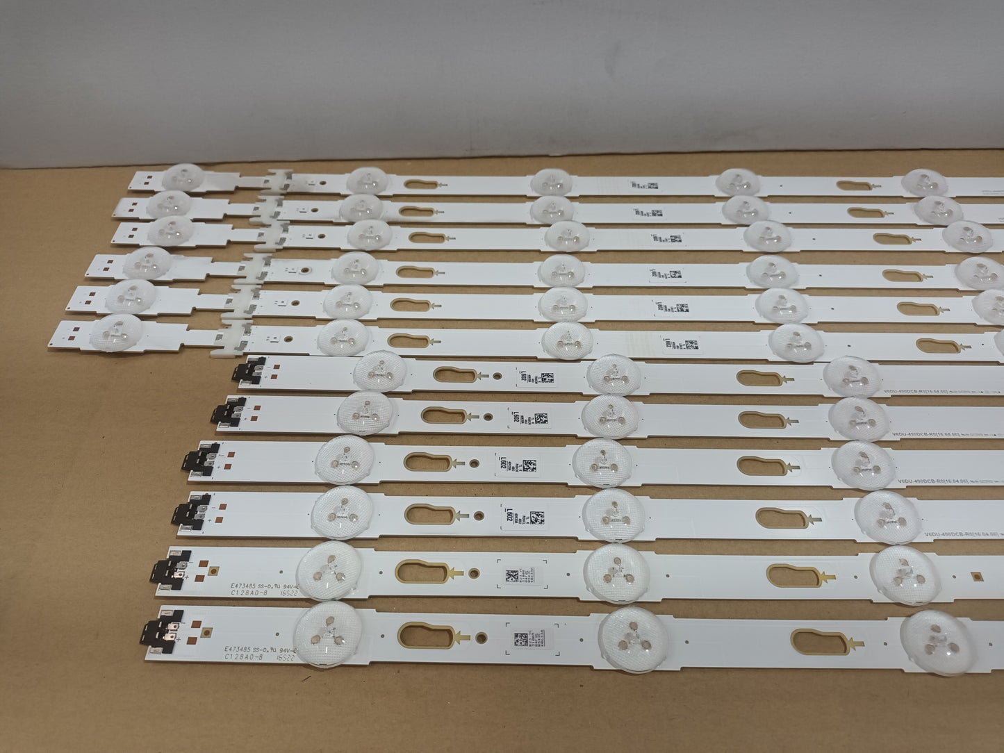LG43UK6200PLA, KIT TIRAS LED (ref,306)
