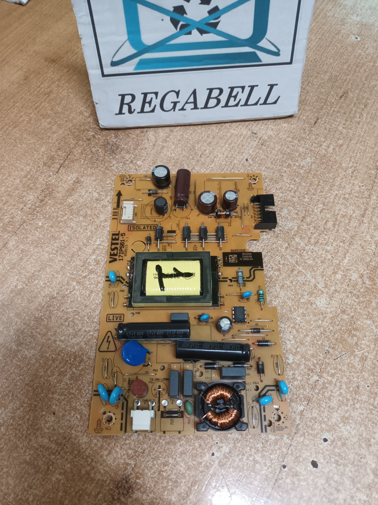 17IPS61-5, de tv TELEFUNKEN 24ETH403TB,