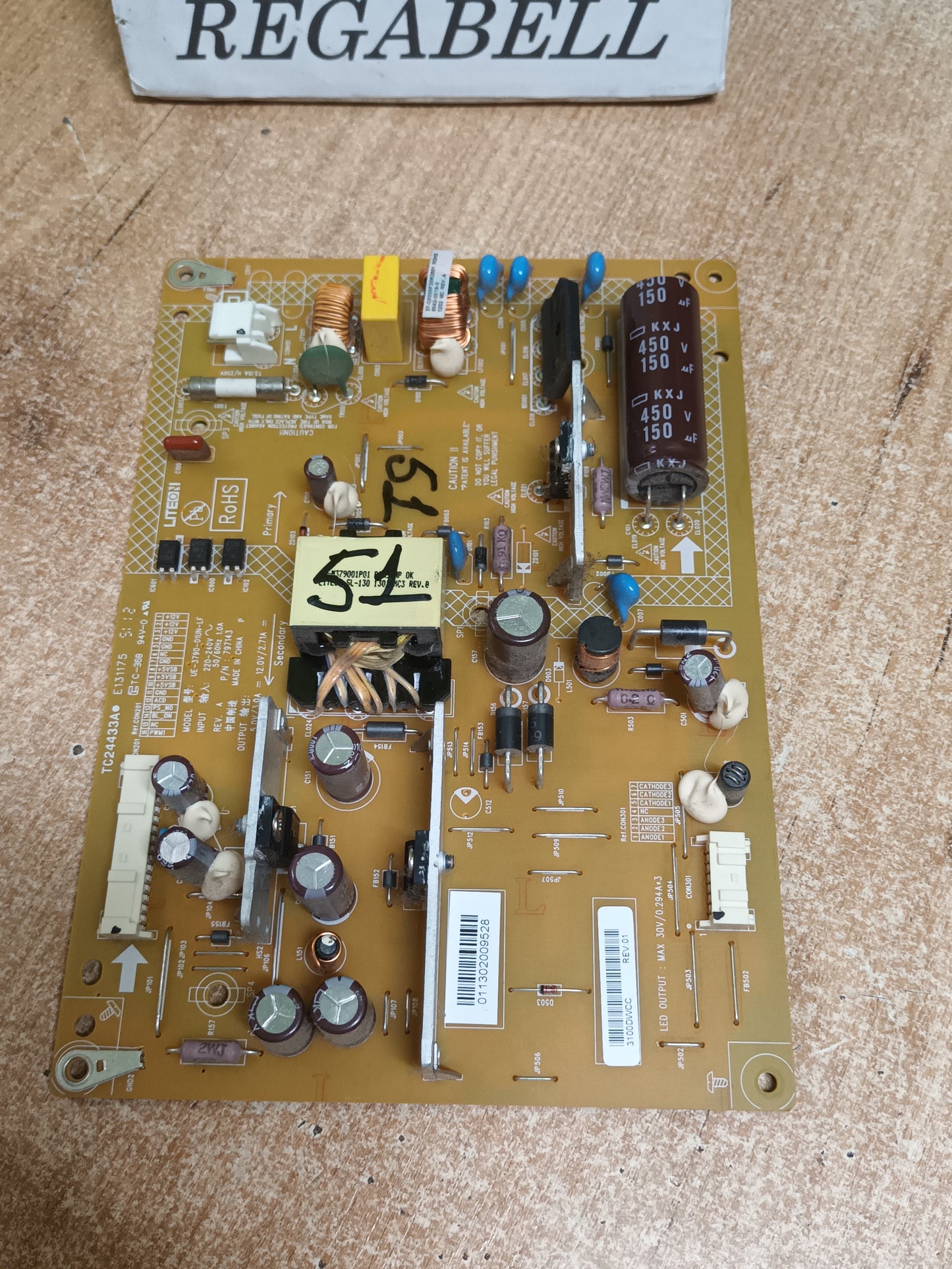 TC24433A, de TV TOSHIBA 32W2333D,