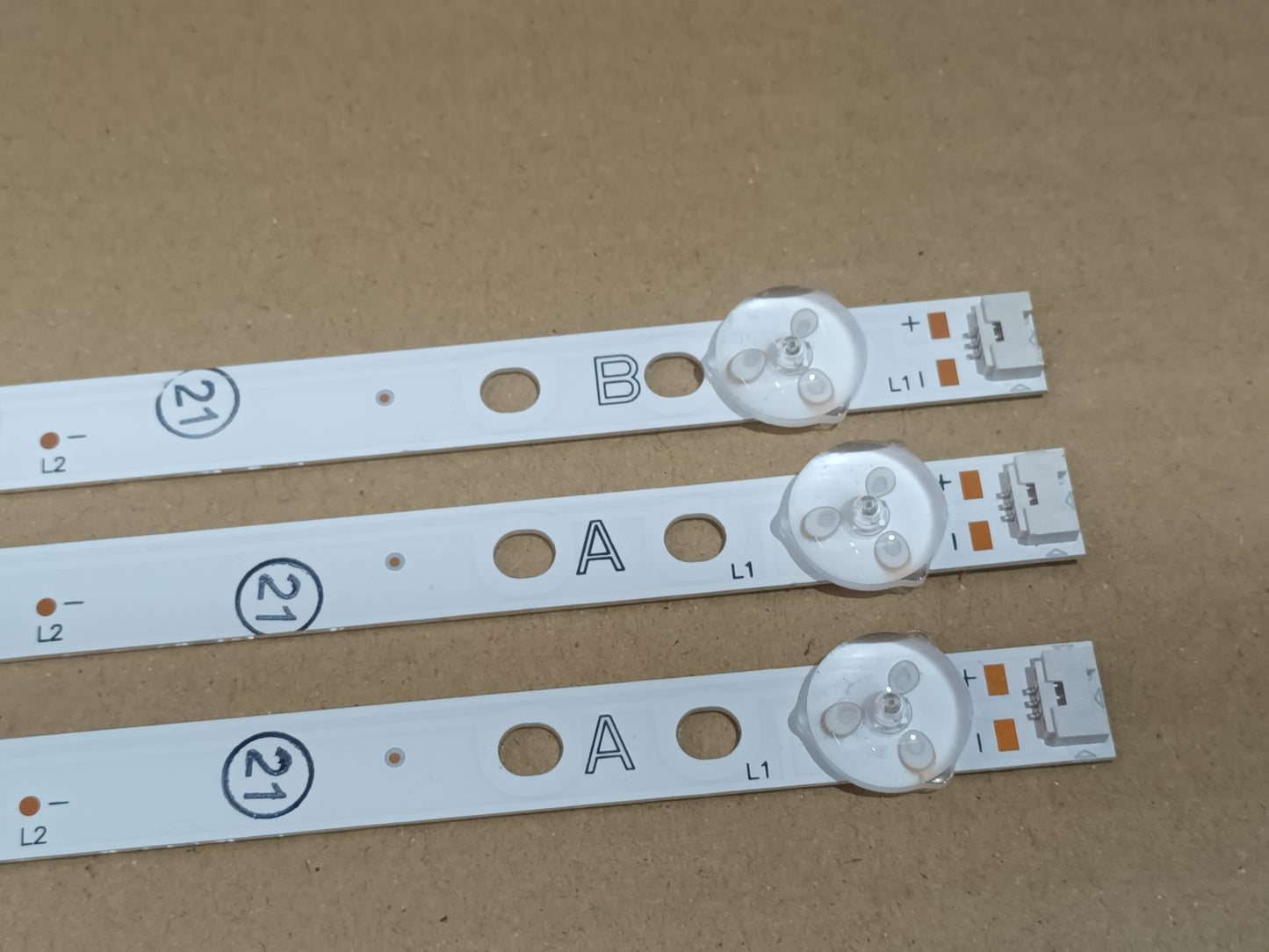 JVC LT-43VA3200, KIT TIRAS LED (ref,312)