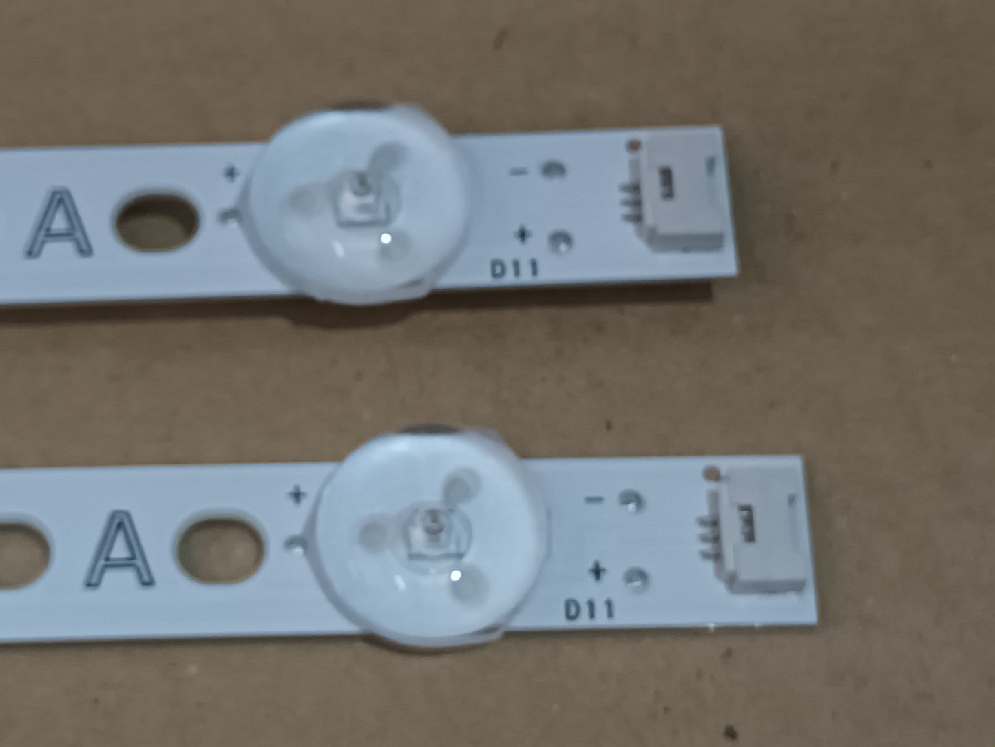 TELEFUNKEN 40DTF824, KIT TIRAS LED (ref,24)