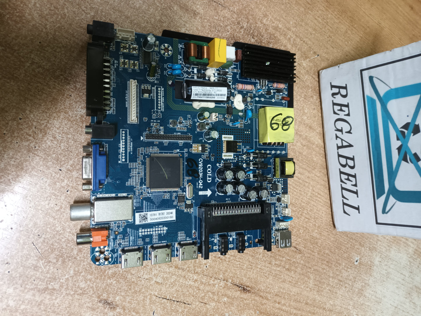 PLACA MAIN, CV9203H-Q42, de tv ENGEL LED 32",