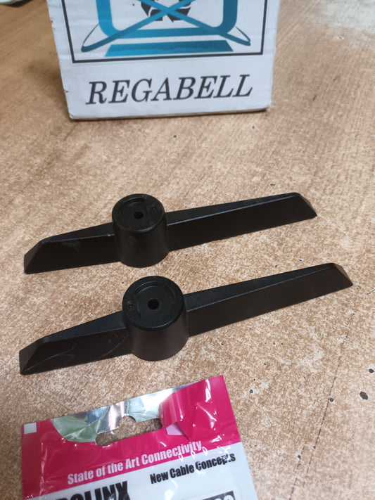 PIES DE TV DAEWO 40DE05FL, (REF.138)