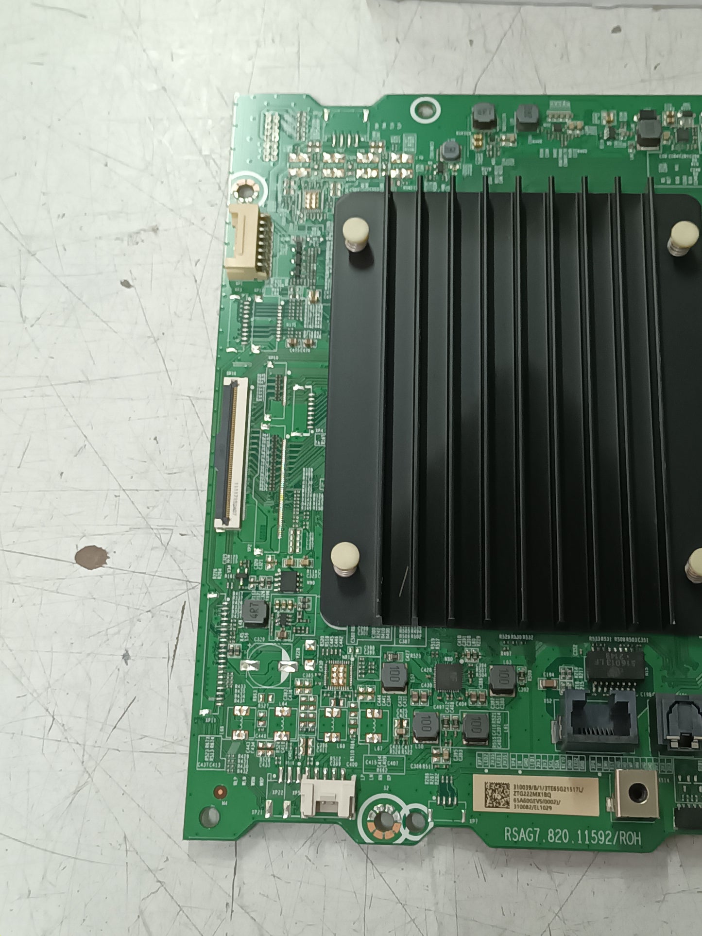 PLACA MAIN, RSAG7.820.11592/ROH, (NUEVA SIN USAR) de tv HISENSE 65A7GQ 
