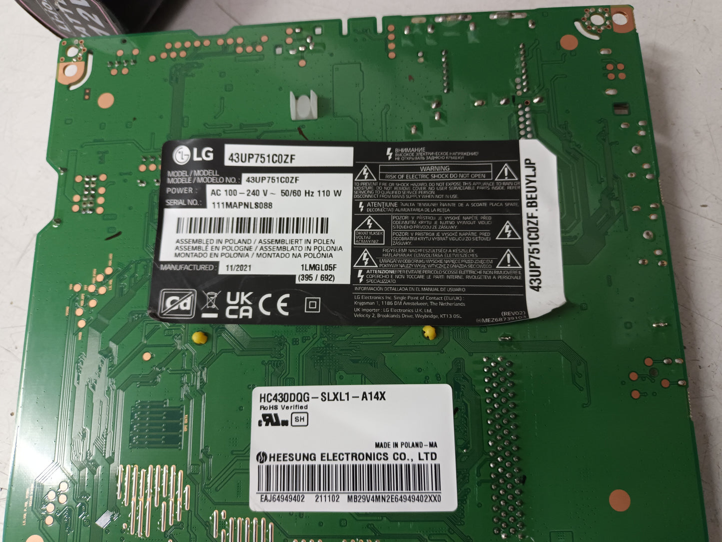 LG43UP751C0ZF, componentes nuevos, (ref-51)
