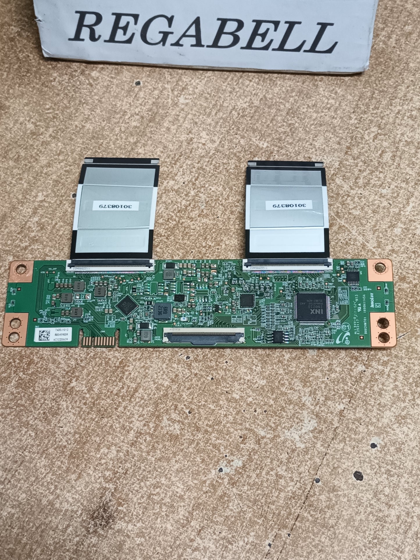 PLACA T-COM, B002HW701, desmontada de televisión JVC LT43VA3000,