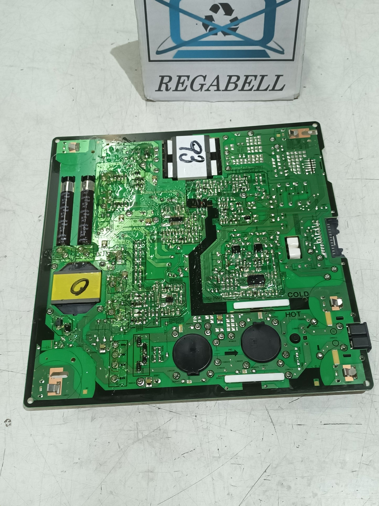 BN44-01105A, de Samsung QE55Q70AAT, NUEVA