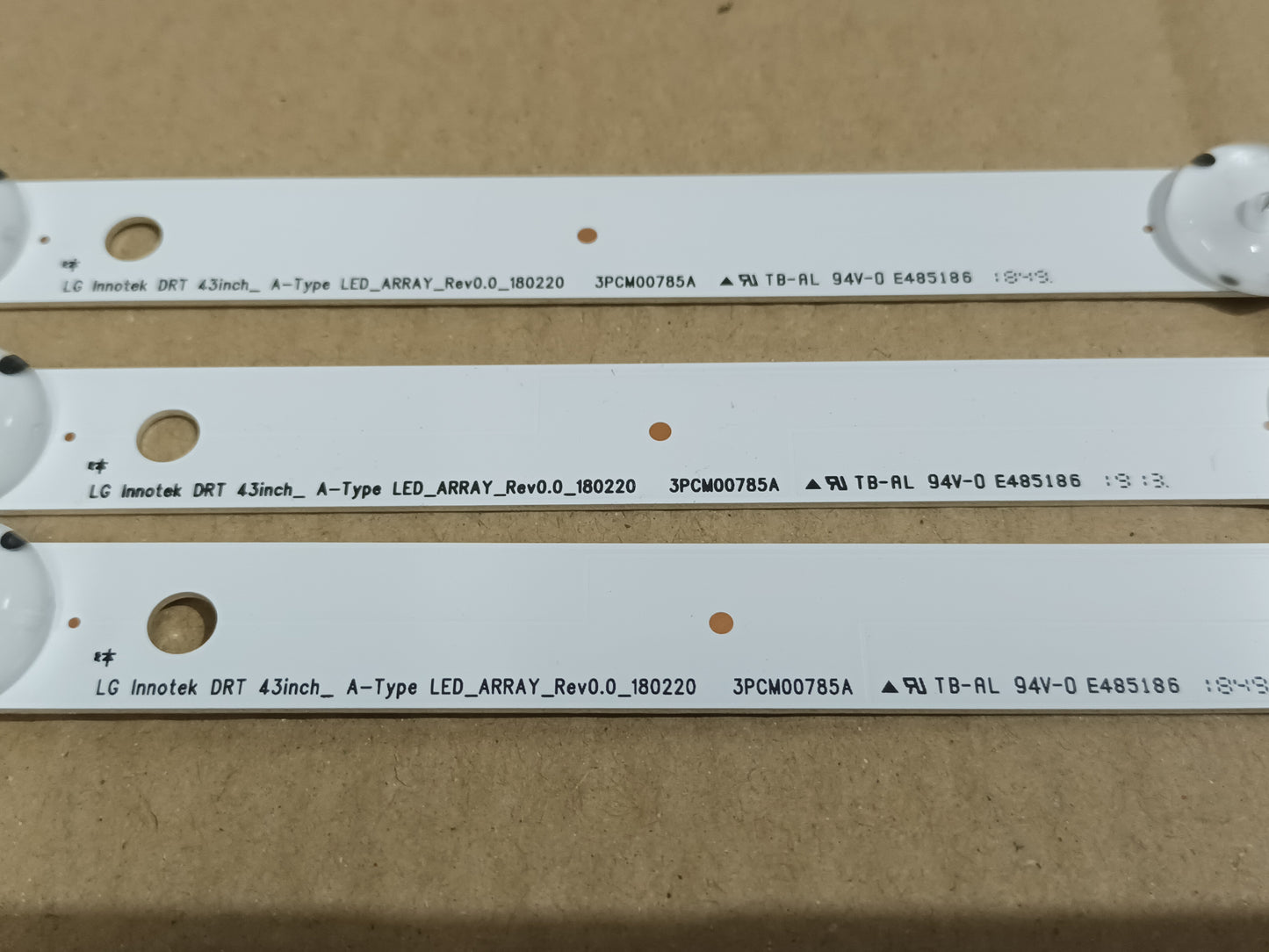 LG43UN71006LB, KIT 3 TIRAS LED, NUEVAS (ref,105)