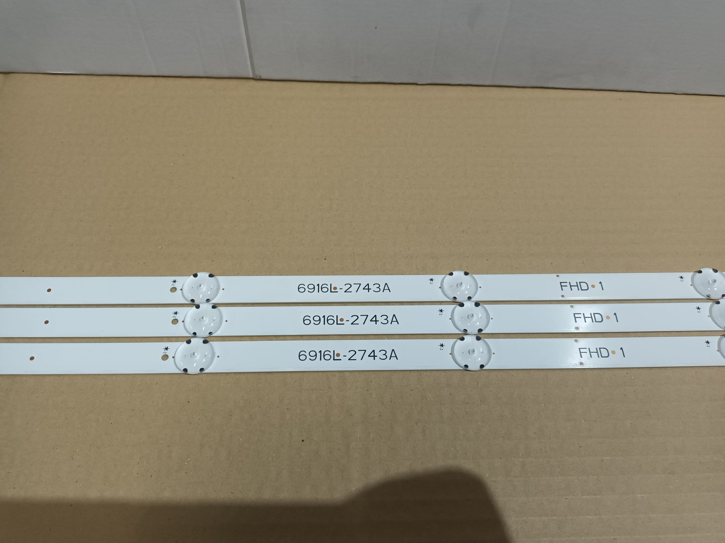 LG43LH590A-ZD, KIT 3 TIRAS LED, NUEVAS (ref,114)