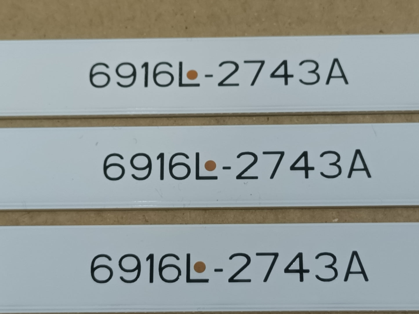 KIT de 3 tiras de RETROILUMINACION LG43LH590A-ZD