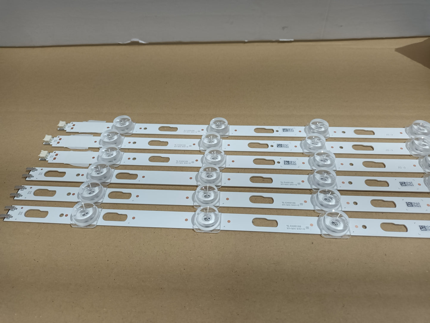 UE50RU7475U, KIT TIRAS LED nuevas, (ref,160)