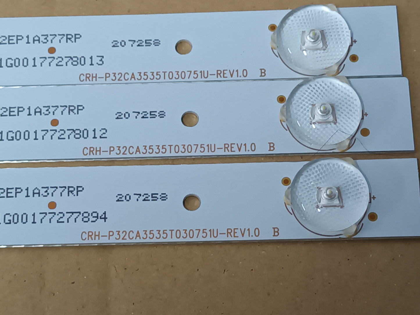 SHARP LC-32HG5141E, KIT 3 TIRAS LED (ref,29)