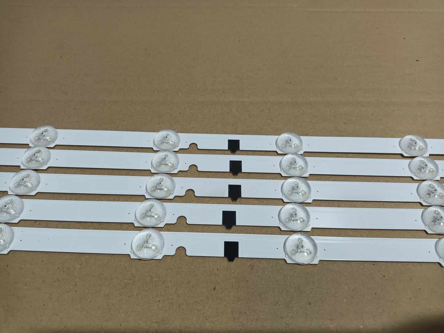 SAMSUNG UE32F4500AW, KIT 5 TIRAS LED, (ref,169)