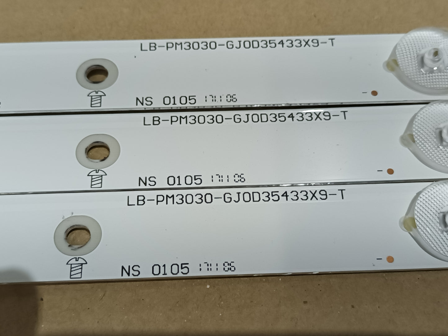PHILIPS 43PFT4112/12, KIT 3 TIRAS LED (ref.51)