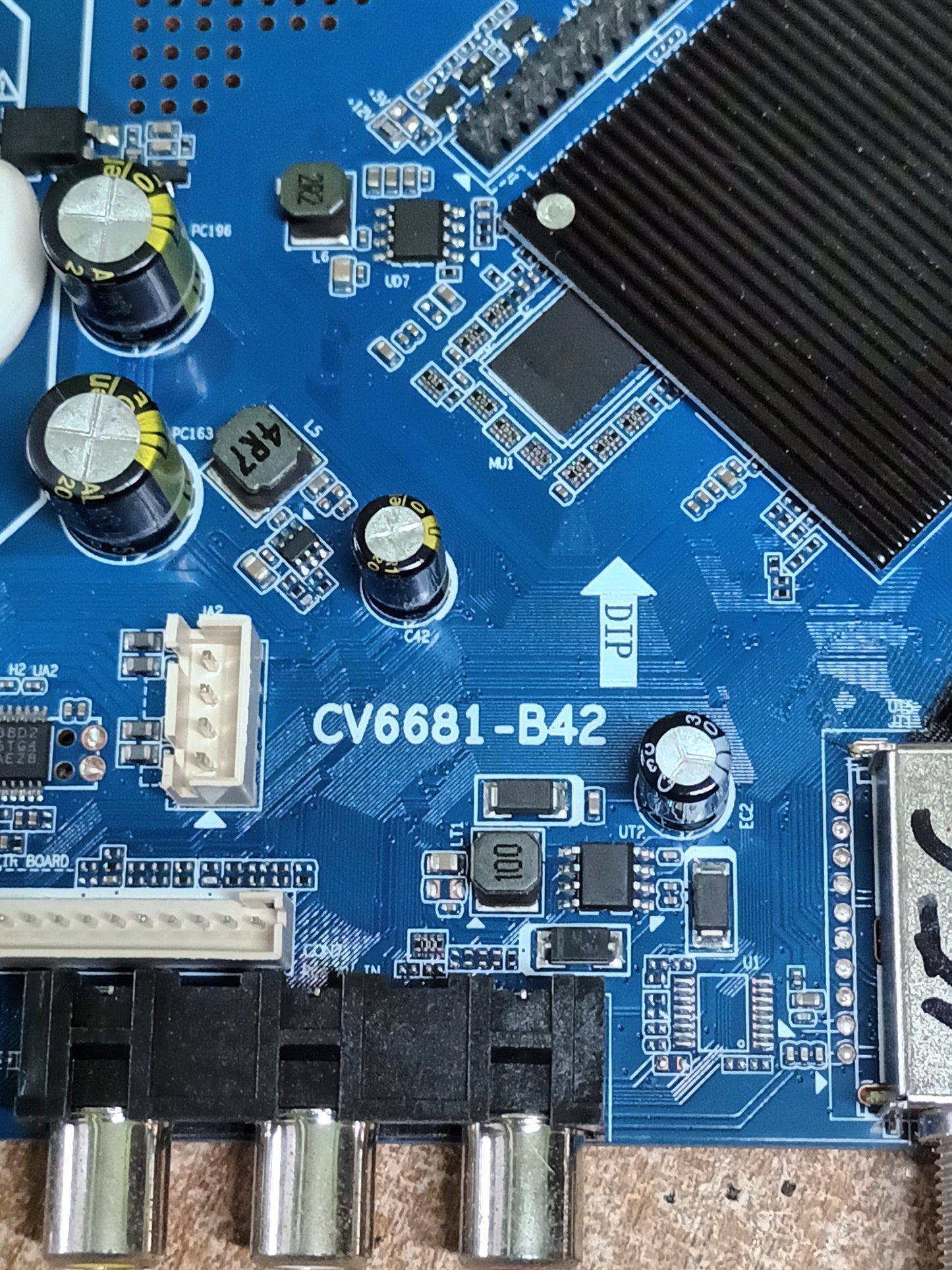 PLACA MAIN CV6681-B42, de tv infiniton INTV-40MA700,
