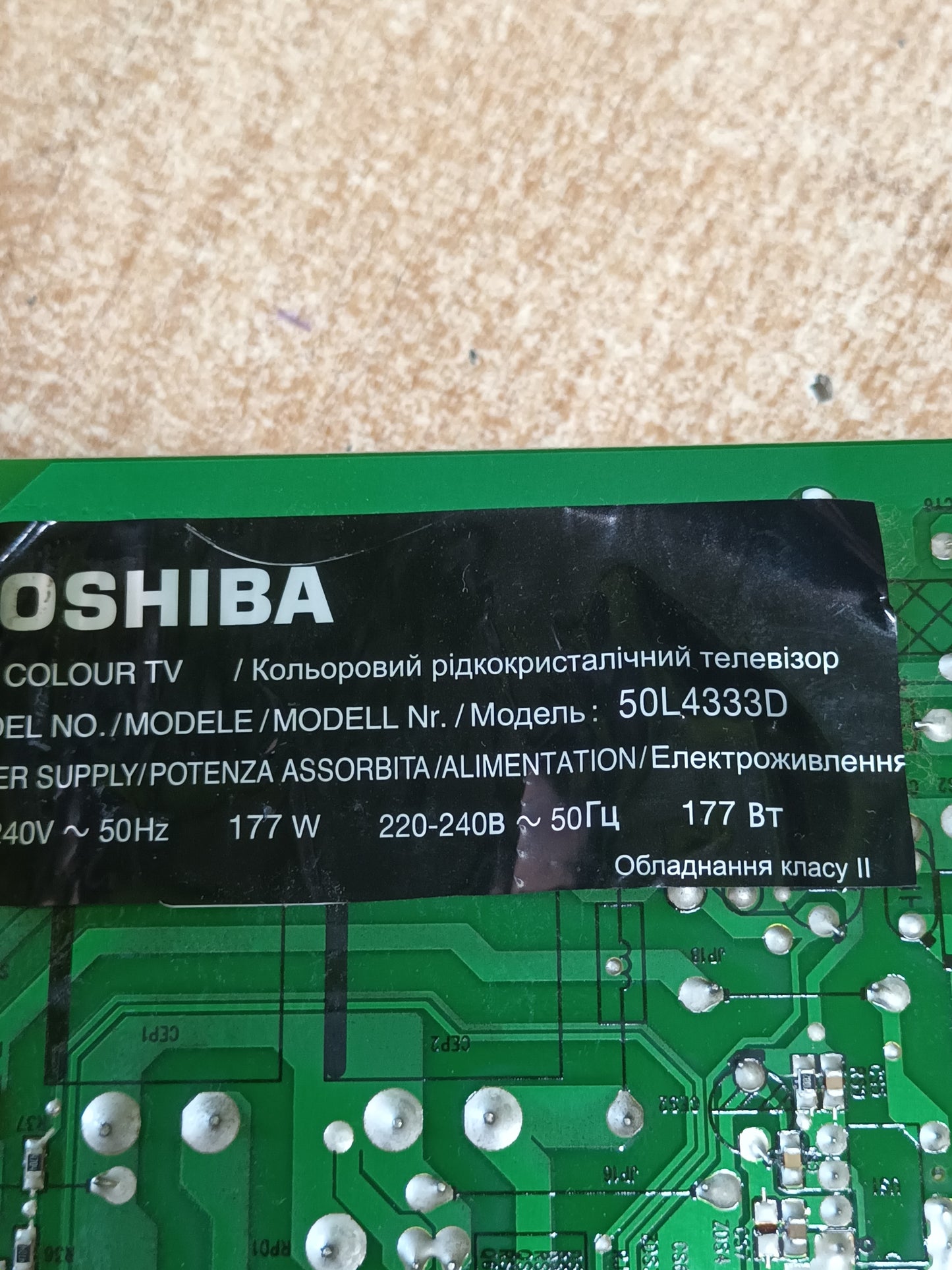B191-002, de tv TOSHIBA 50L4333D,