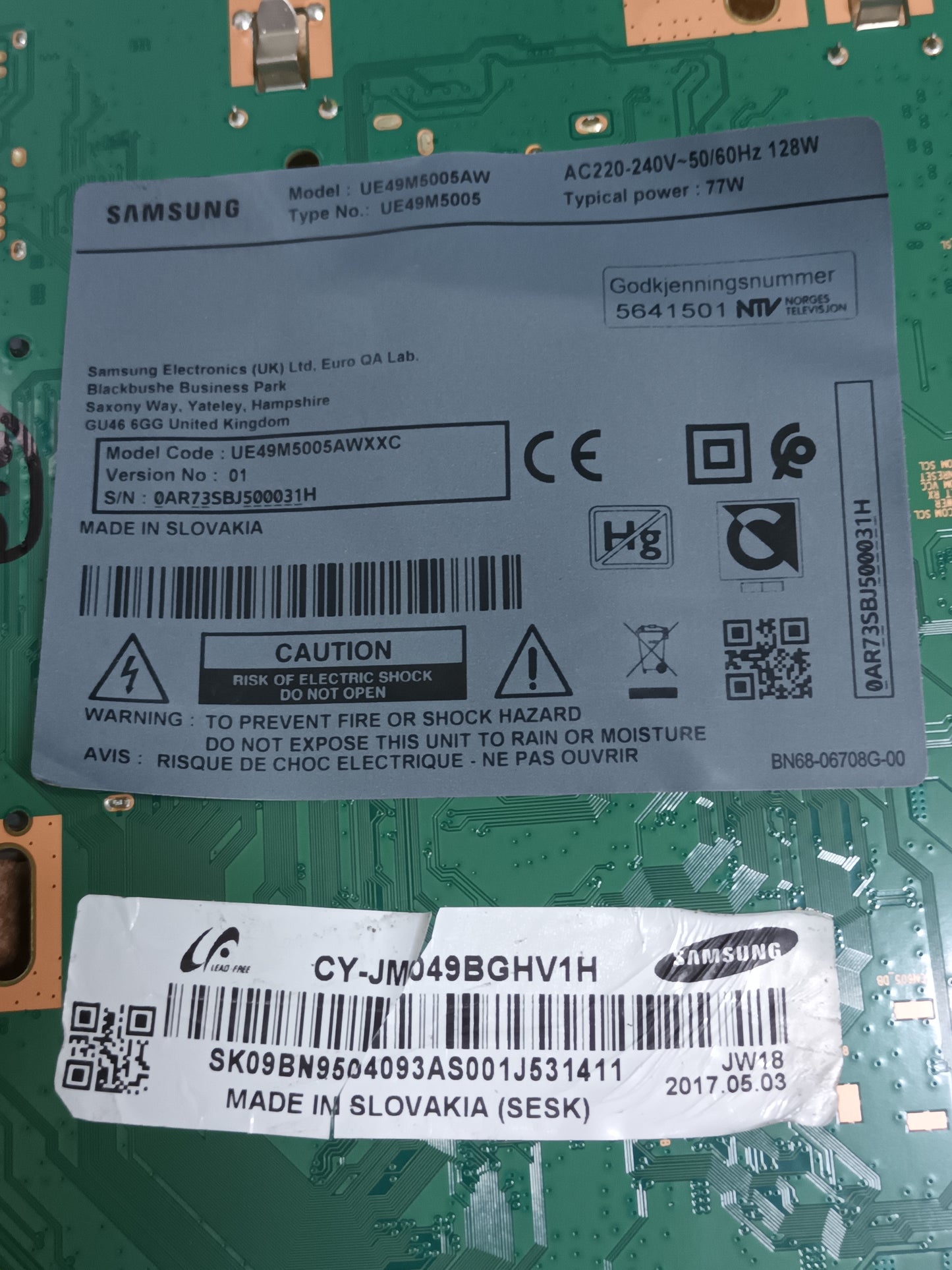 TT4851B01-3-C-4, de SAMSUNG UE49M5005AW