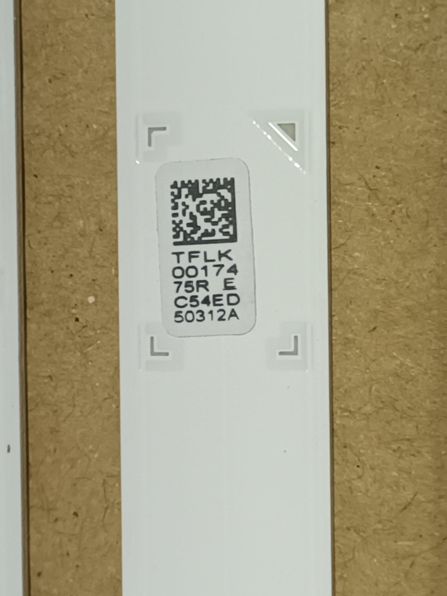 SAMSUNG UE75AU7172U, KIT 18 TIRAS LED nuevas.