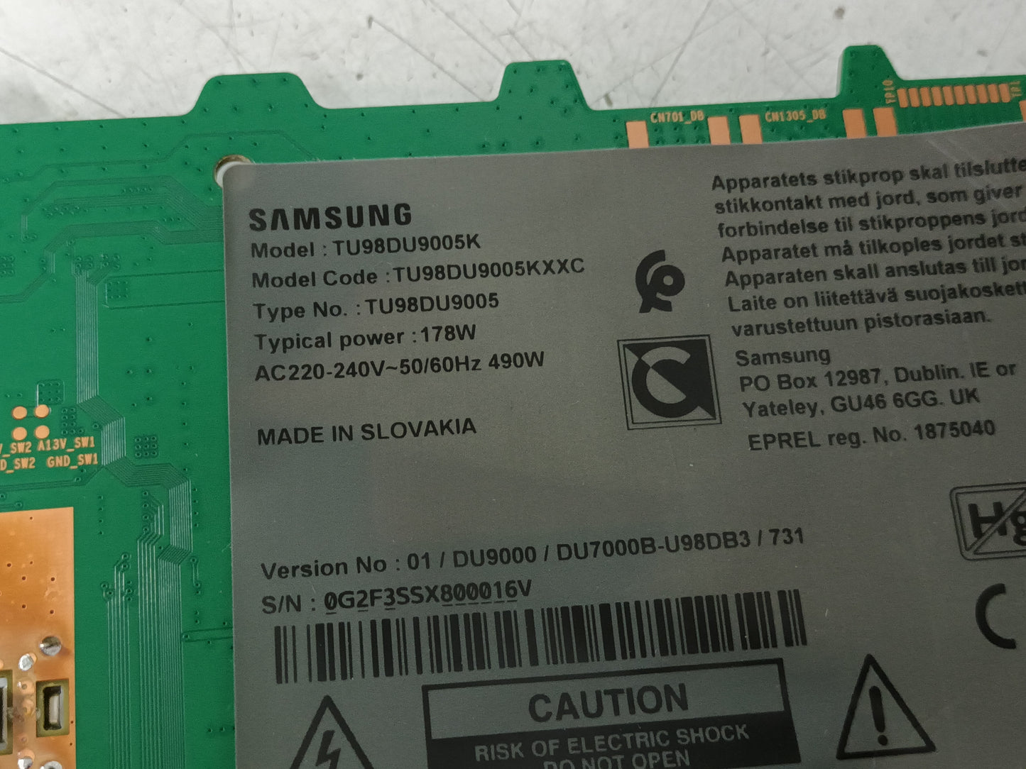 SAMSUNG TU98DU9005K, KIT 18 TIRAS LED nuevas.