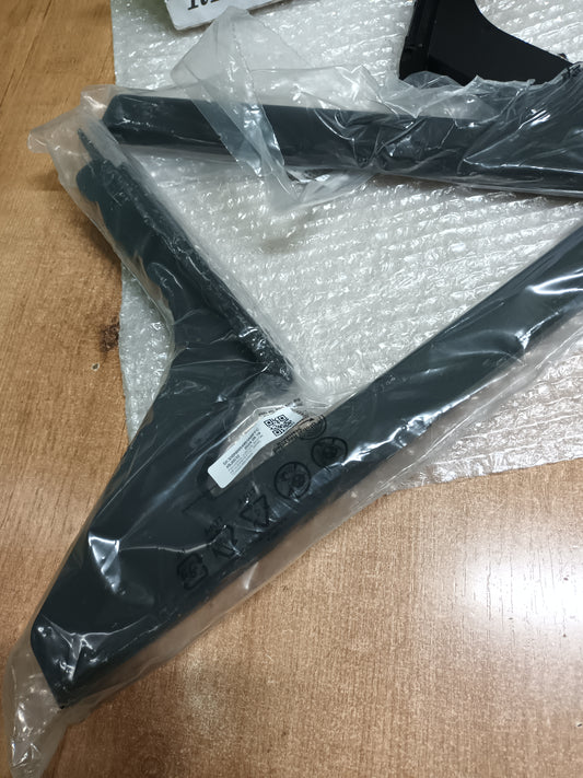 PIES DE TV SAMSUNG TQ85Q60DAU, NUEVOS (ref-210)