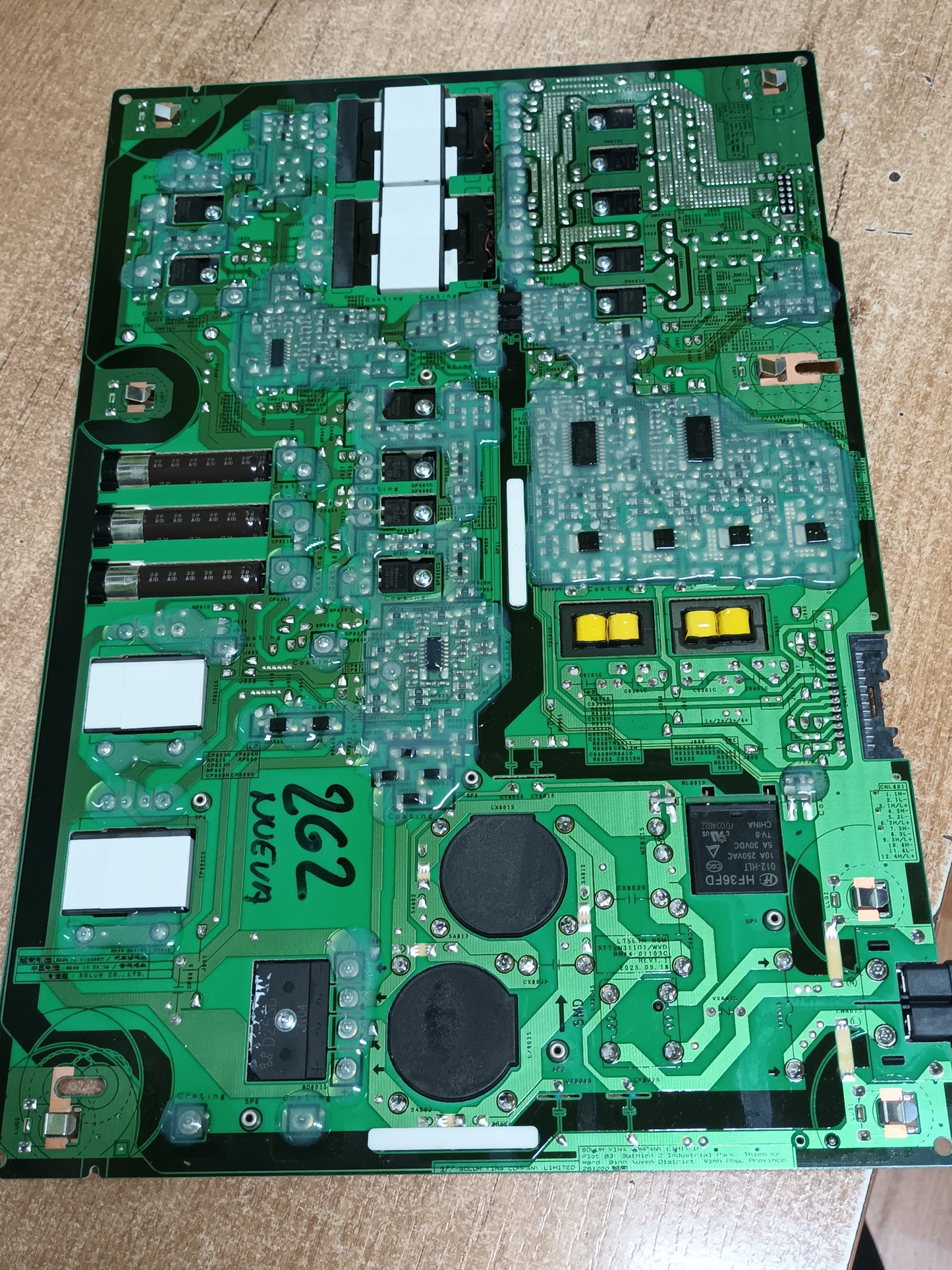 BN44-01103C, NUEVA SIN USAR, de TV SAMSUNG TQ75Q68DAUT,