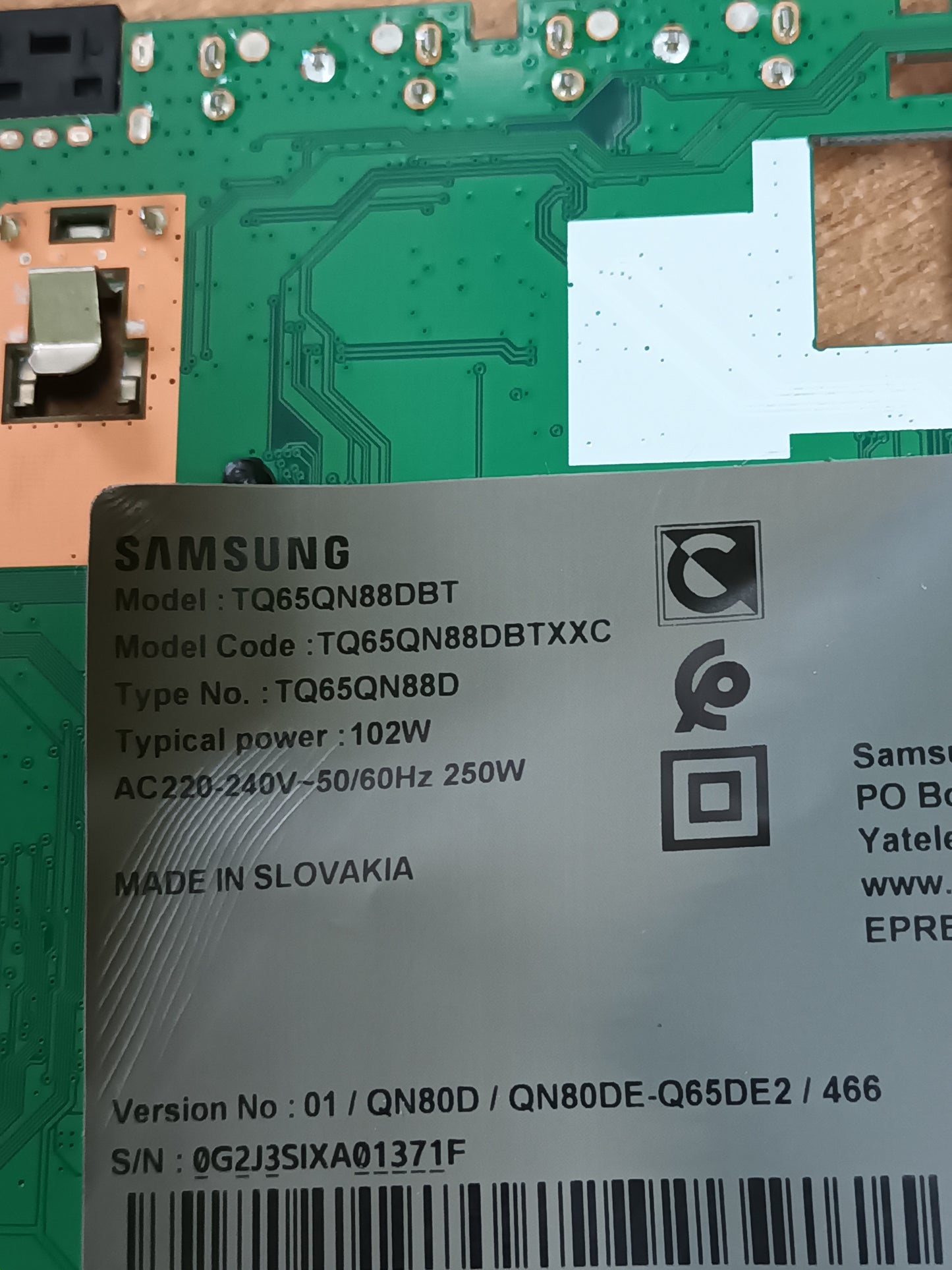 BN44-01215B, de SAMSUNG TQ65QN88DBT, NUEVA
