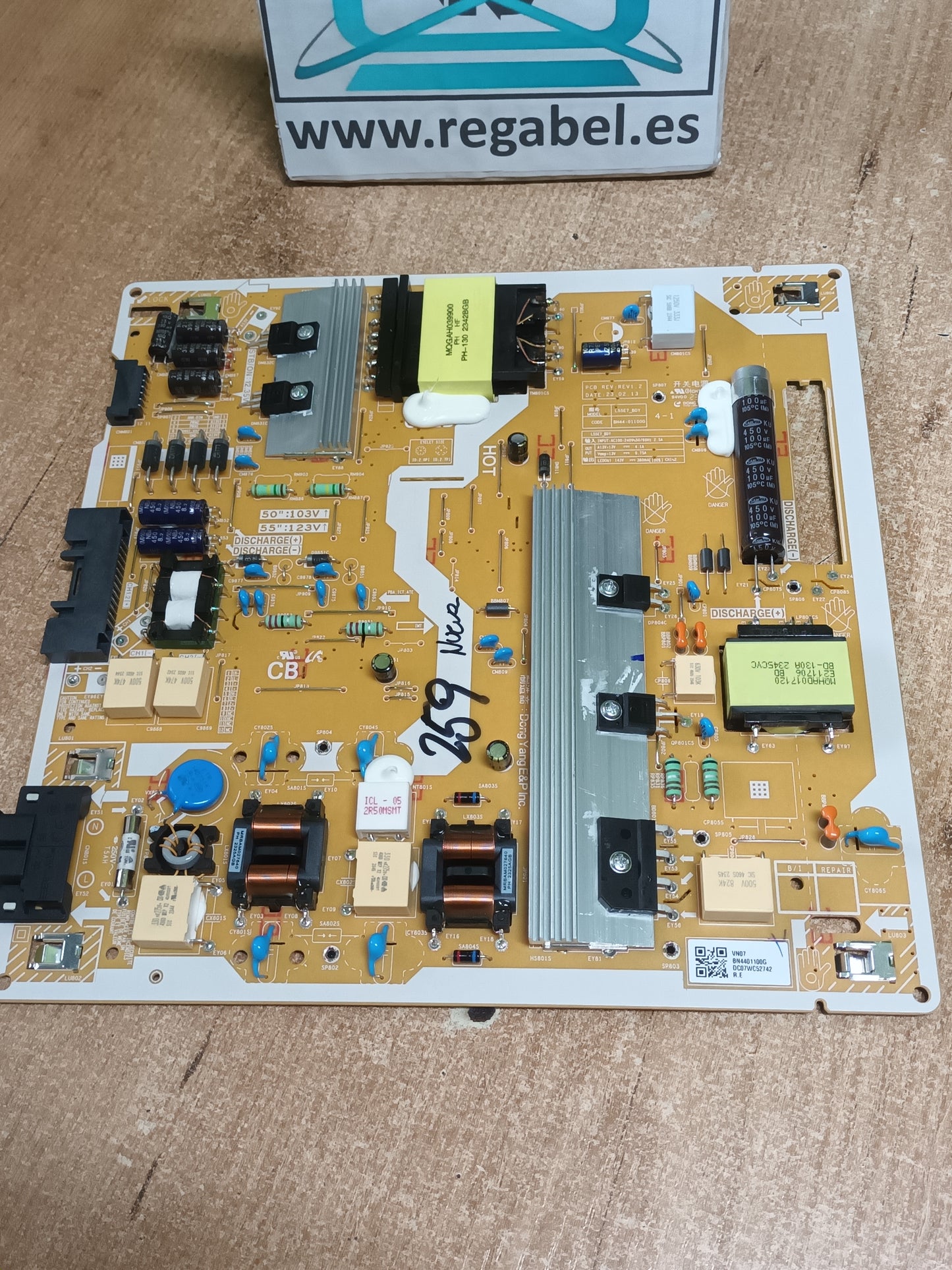 BN44-01100G, NUEVA SIN USAR de TV samsung QE50Q60CAU,