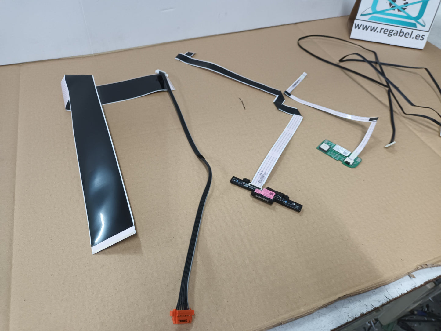 SAMSUNG TQ50Q60DAU, componentes NUEVOS