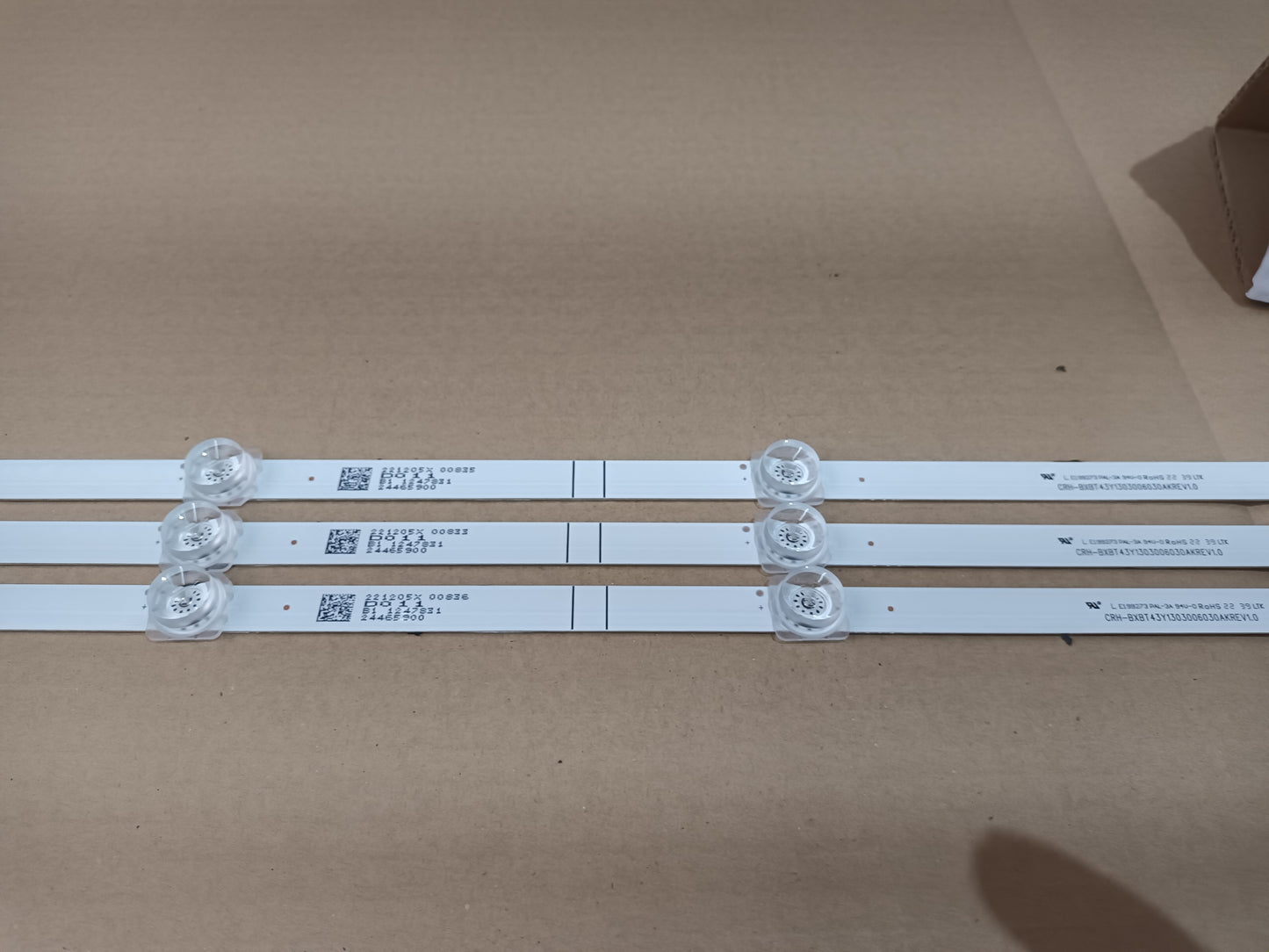 HISENSE 43A6EG, KIT 3 TIRAS LED (ref,356)