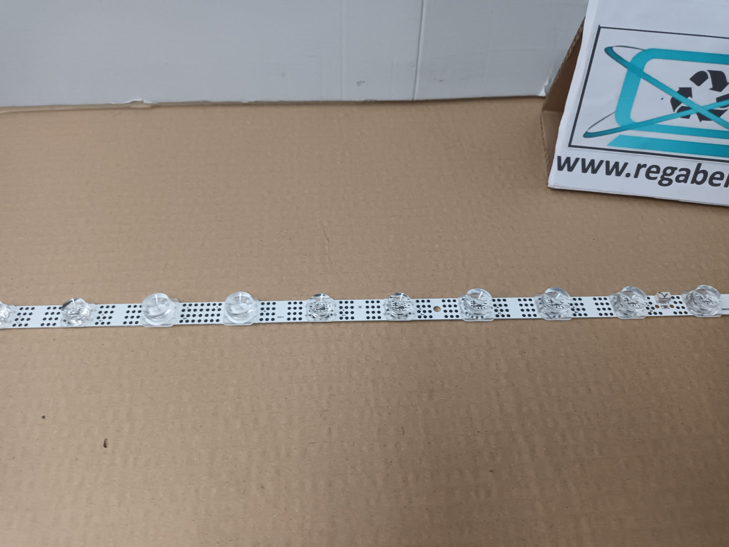 TCL 58LB01, KIT 1 TIRA LED NUEVA, (ref,94)
