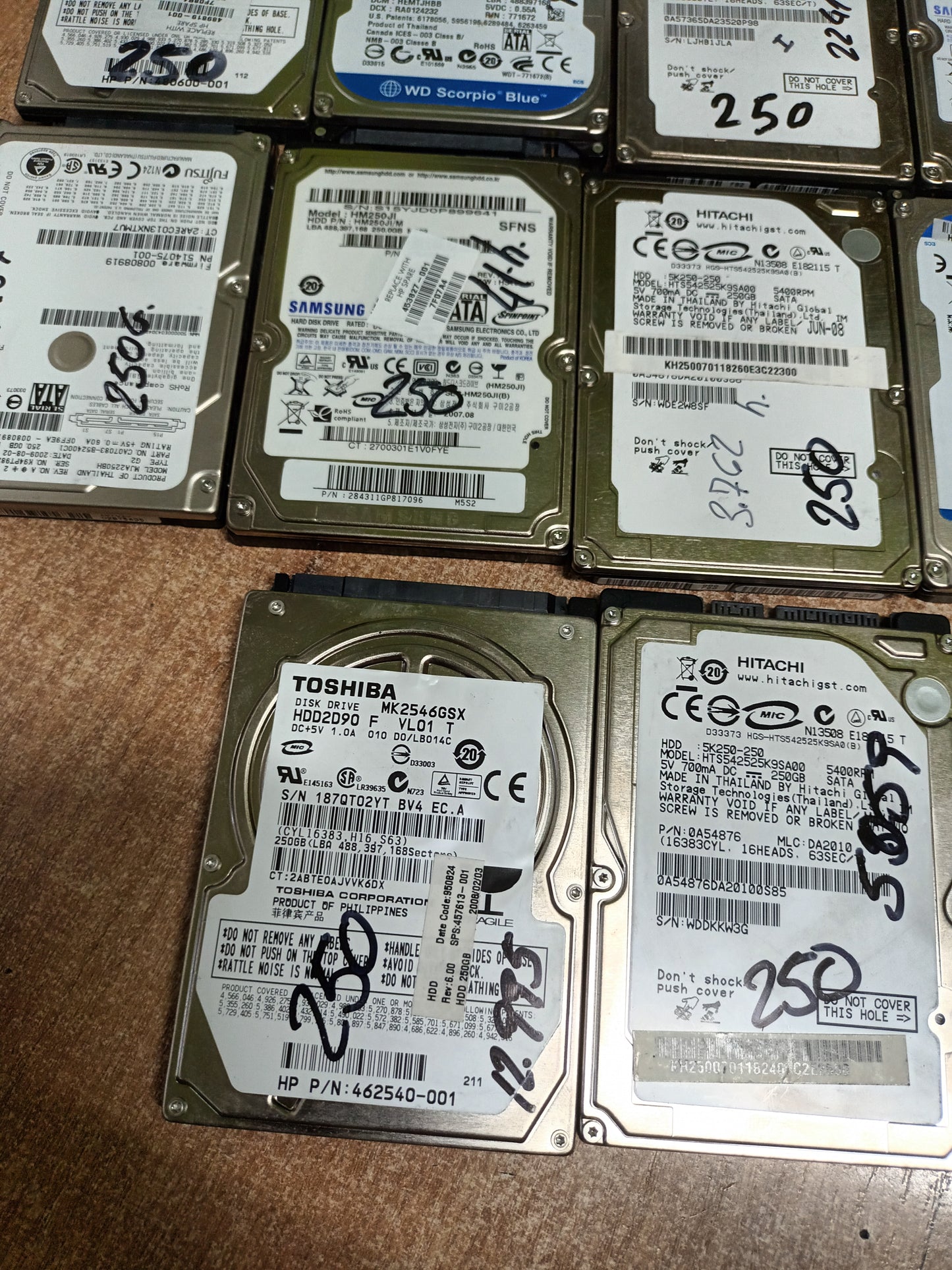 10 DISCOS HDD 2.5 250gb,
