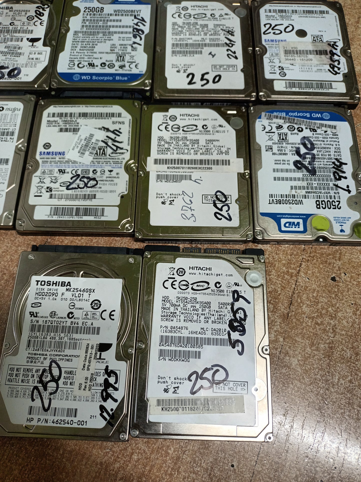10 DISCOS HDD 2.5 250gb,