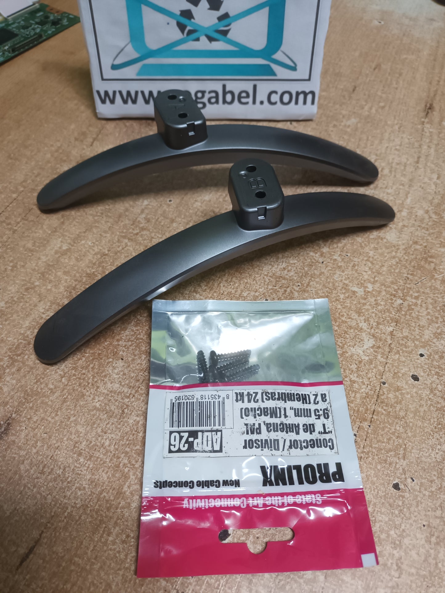PIES DE TV OK ODL 43662UN-TIB, (ref-179)