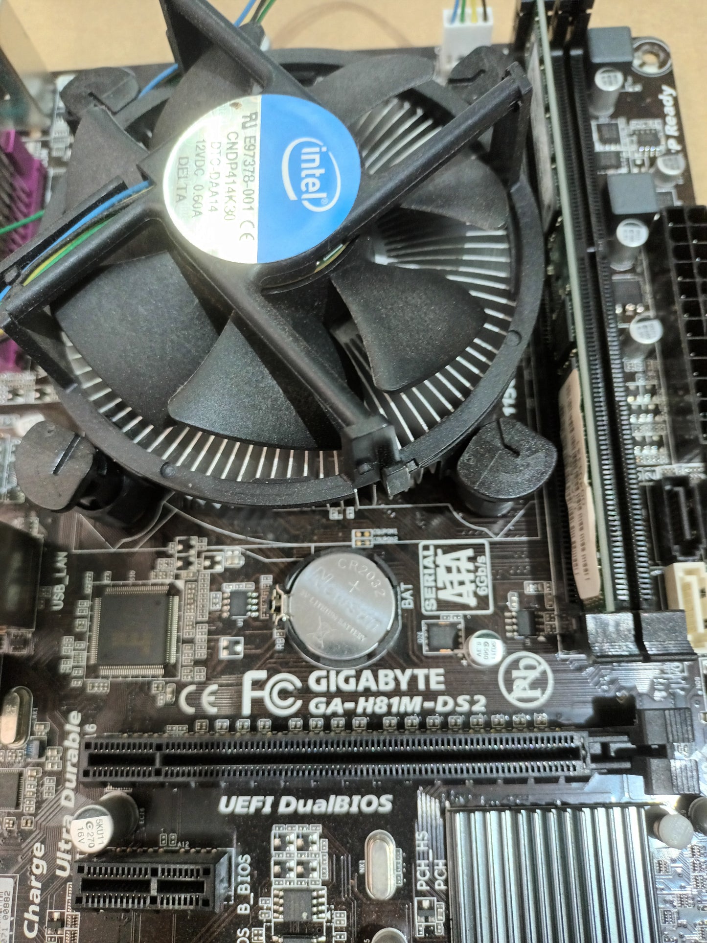 Placa base Gigabyte GA-H81M-DS2, (ref-4)