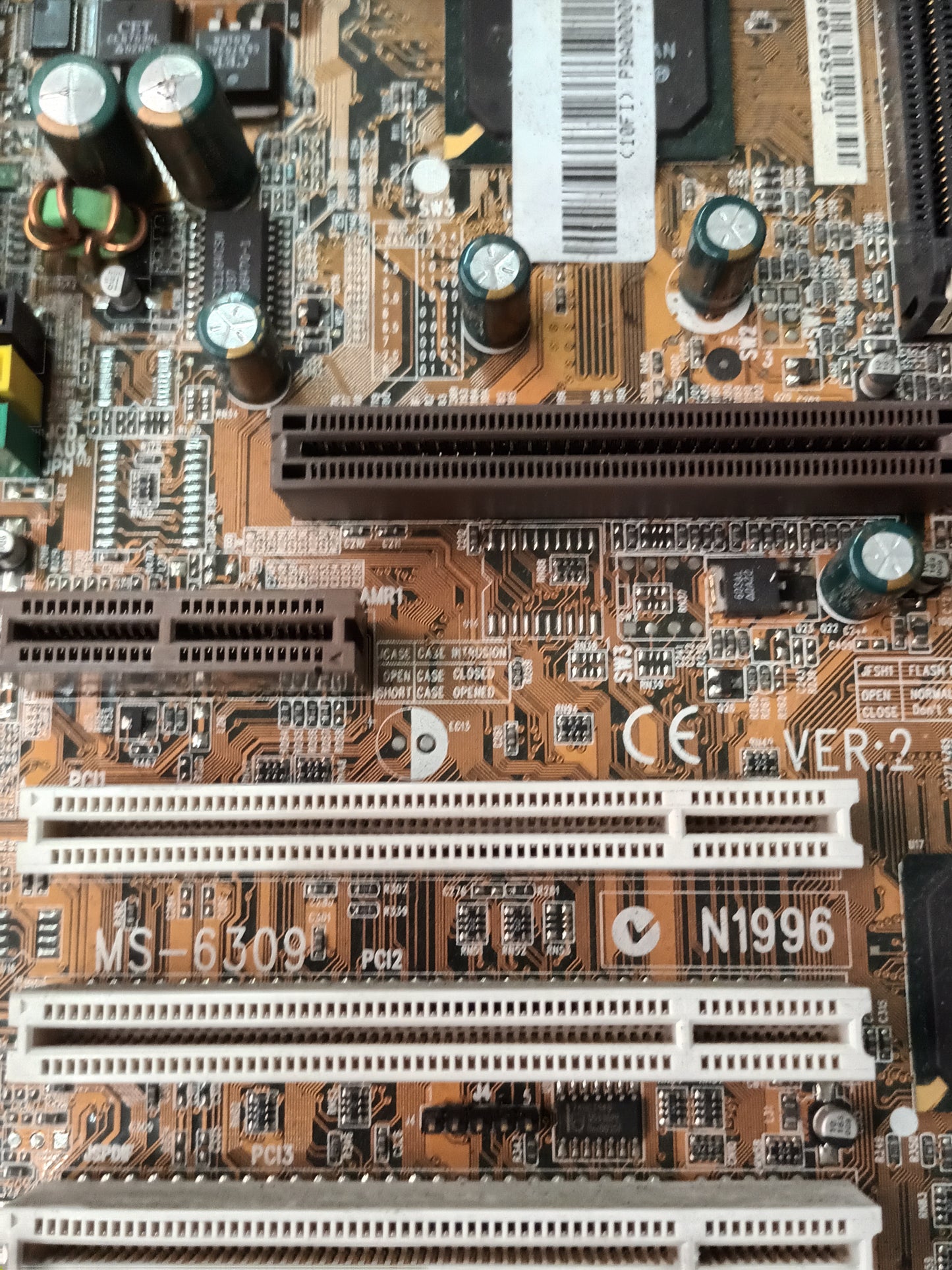 Placa base MS-6309, Intel Pentium III 667MHz