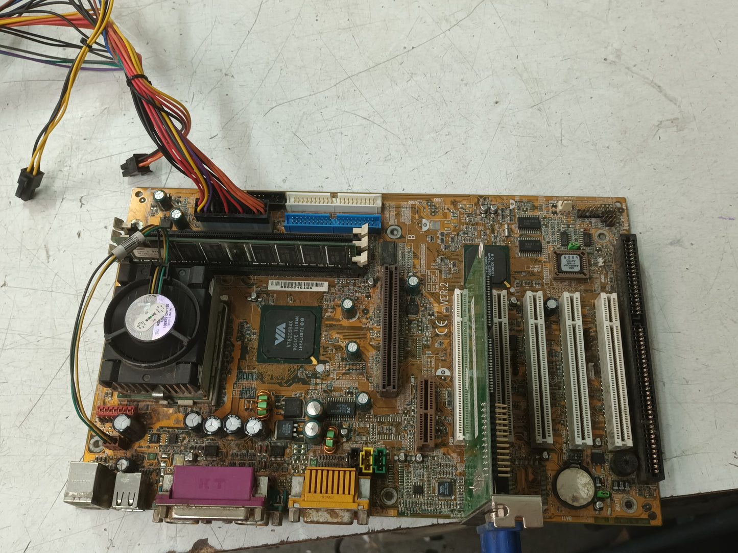 PLACA BASE, PROCESADOR PENTIUM III, 667MHZ, (PL-24
