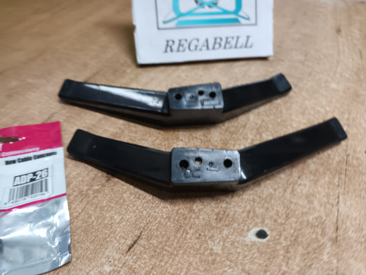 PIES DE TV TD SYSTEMS K40DLM8FS, (ref-189)