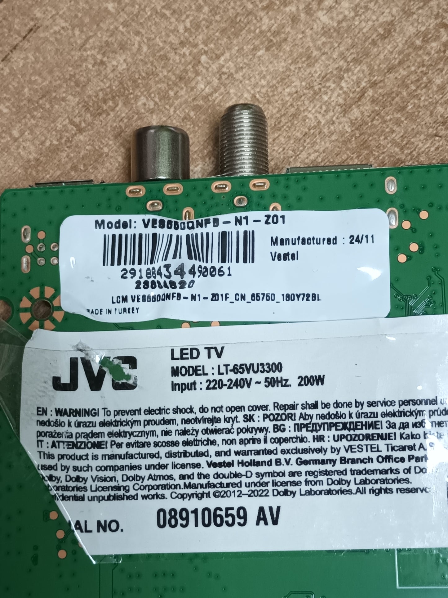 HV650QUB_F70_V00, de JVC LT-65VU3000