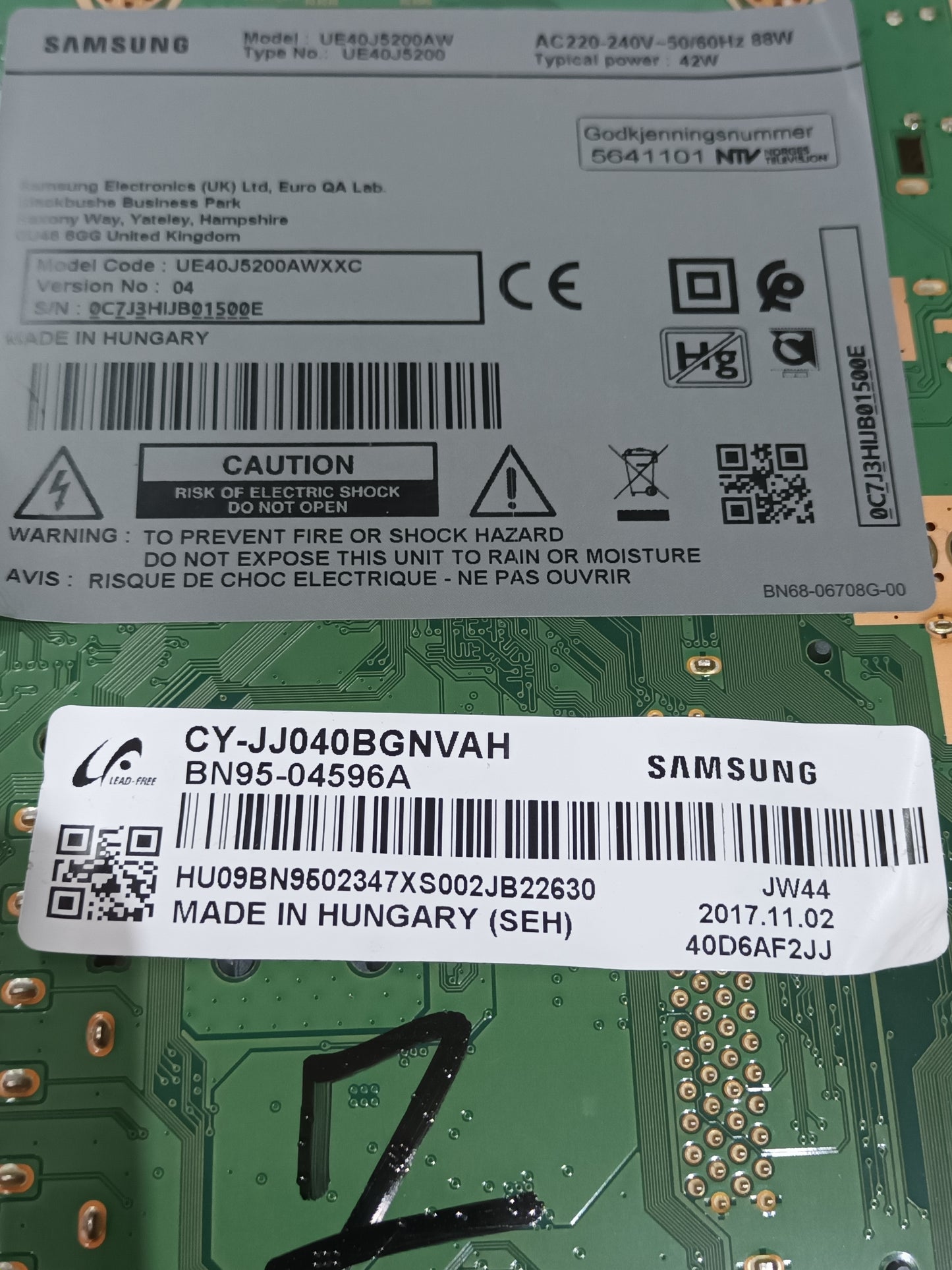 Placa main, BN94-10897G, de TV SAMSUNG UE40J5200AW,
