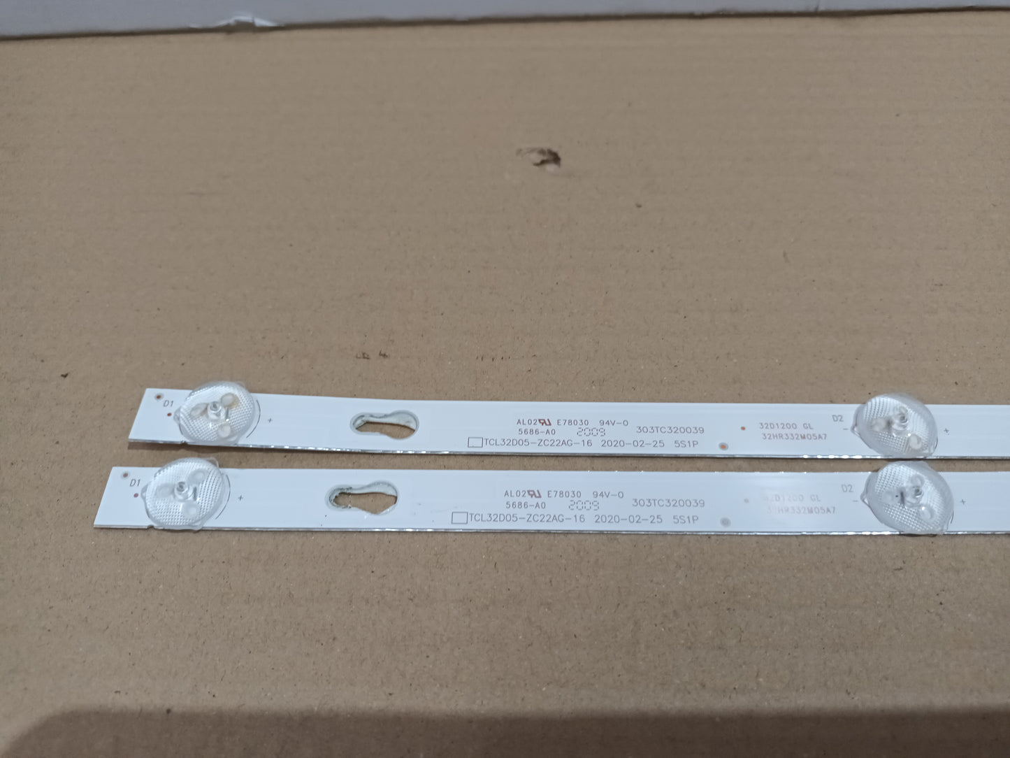 Kit 2 tiras LED NEVIR NVR-9000-32RD2S-SM