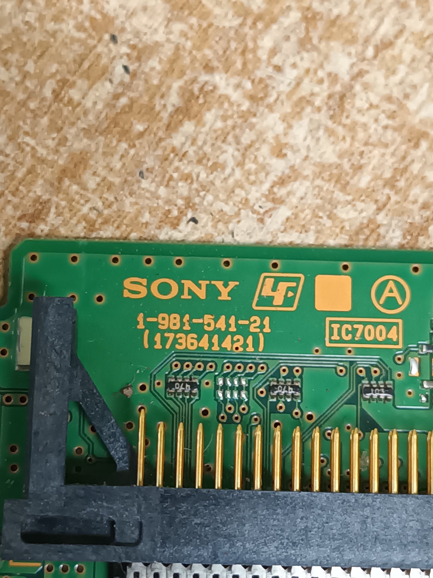 1-981-541-21, MAIN DE SONY KDL-43WE750, (ref-468)