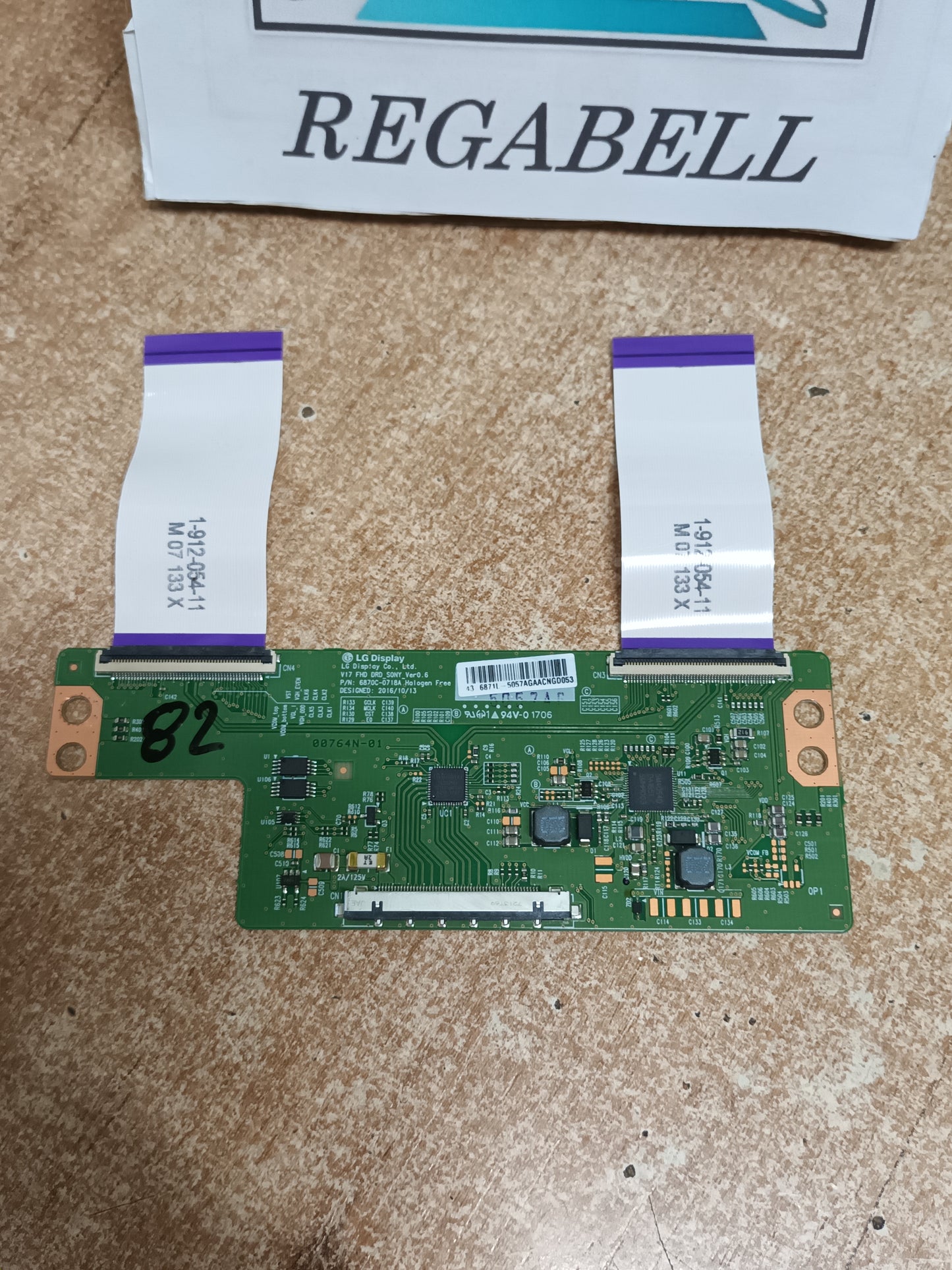 6870C-0718A, PLACA T.COM SONY, (T-82)